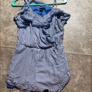 Art Class romper. Xl